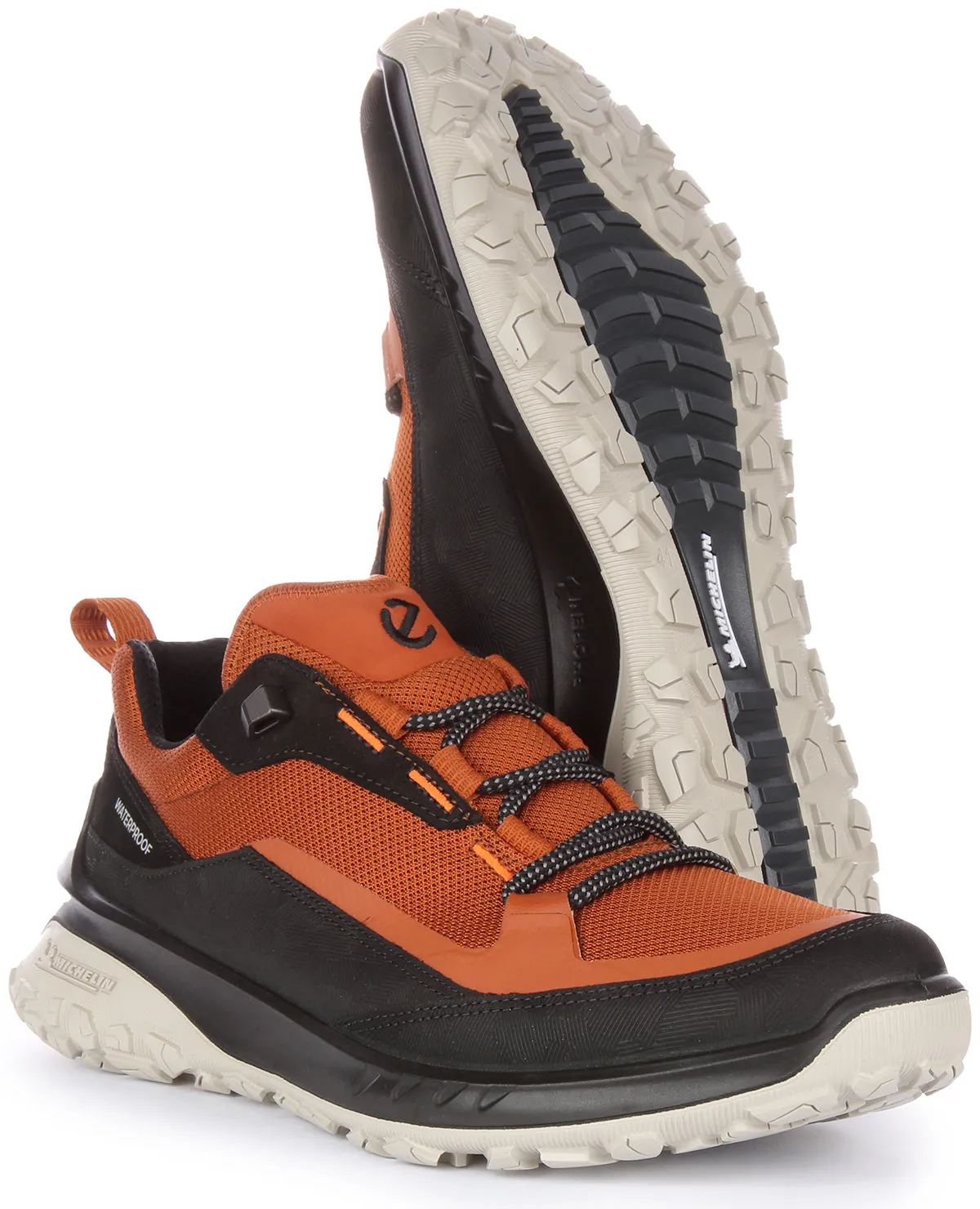 Ecco Ult-Trn Waterproof M In Black Brown For Men